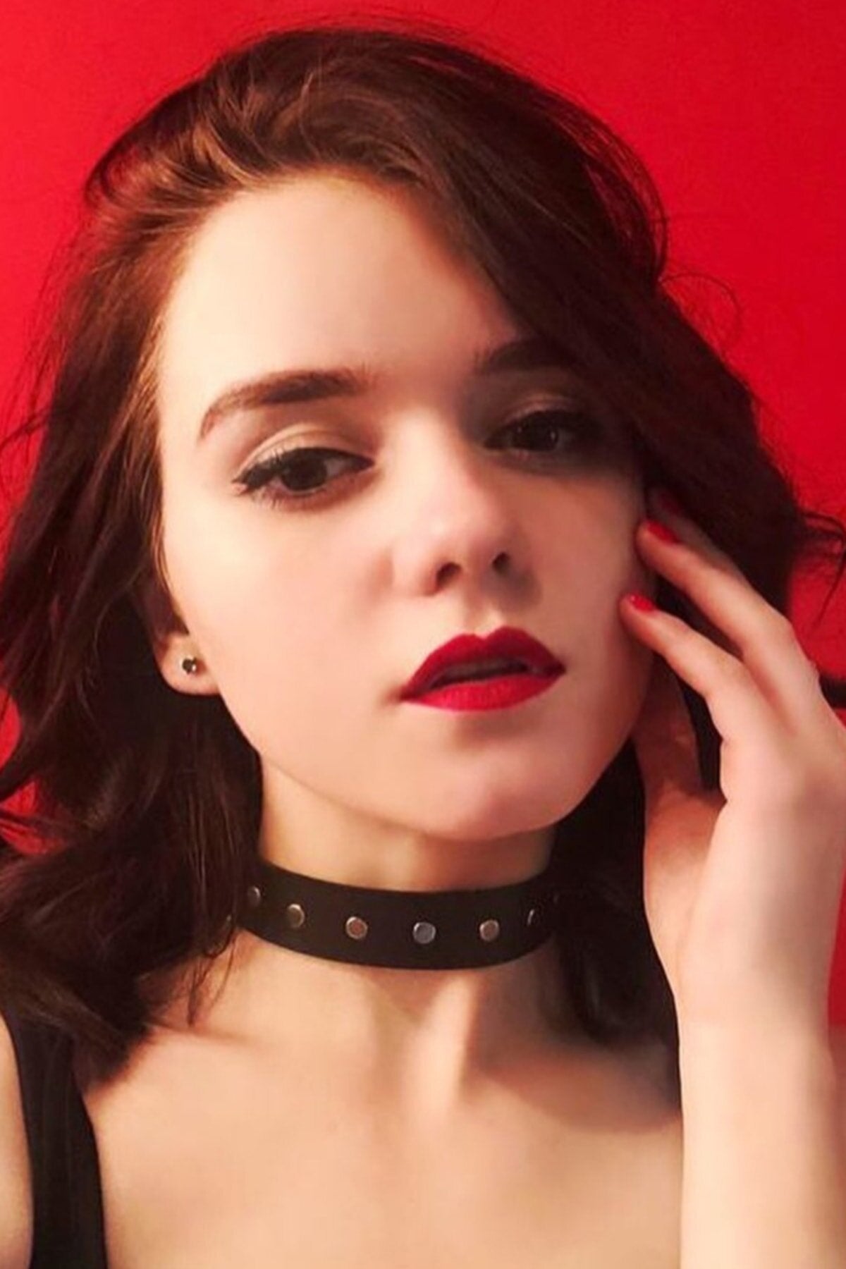 Rivet Detailed Adjustable Stylish Leather Choker