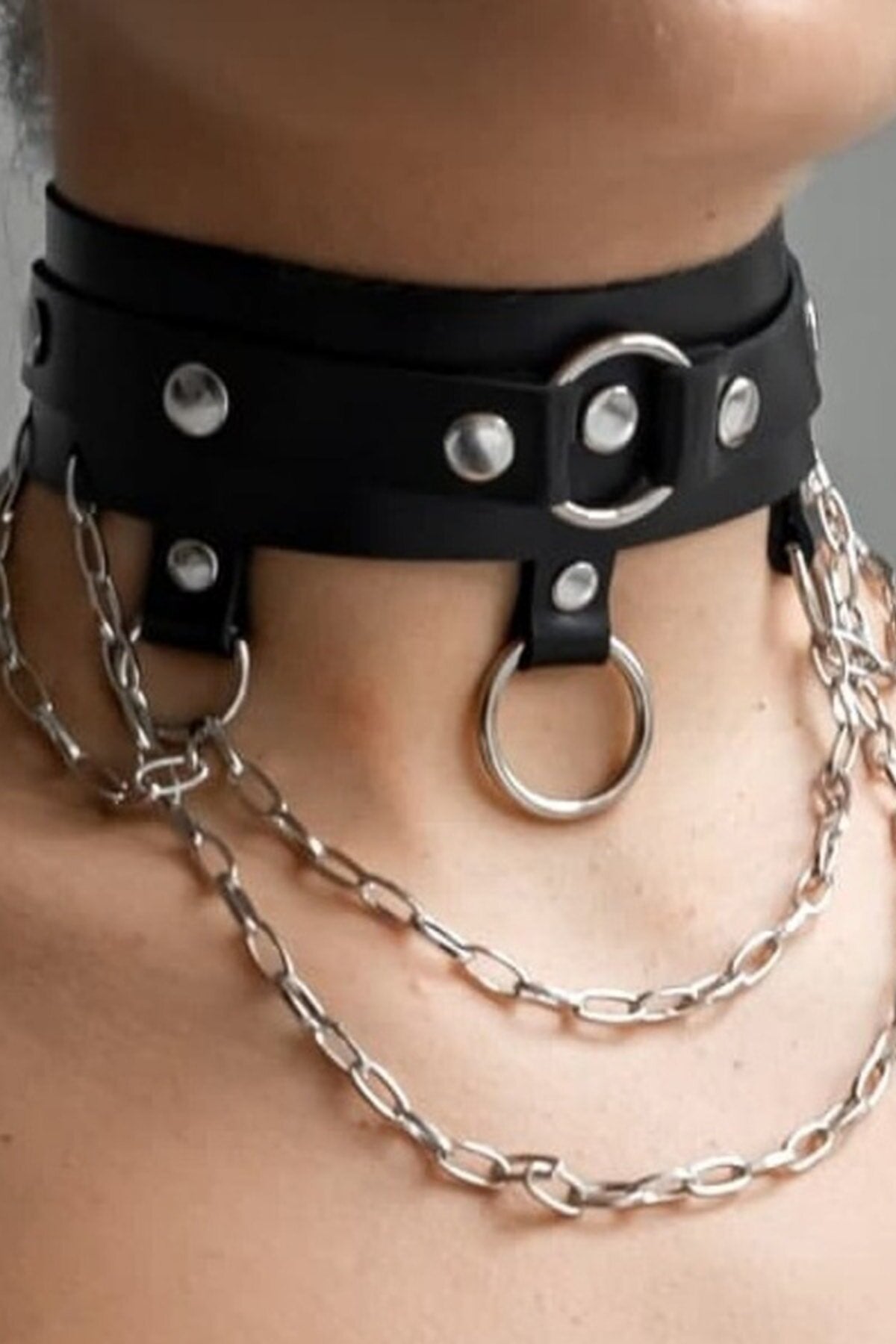 Stylish Leather Choker Leash Lanyard Accessory With Chain And Ring Detail